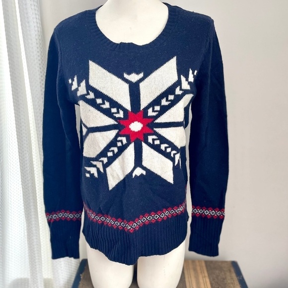 Cambridge Dry Goods Navy Snowflake Sweater L - Picture 1 of 9